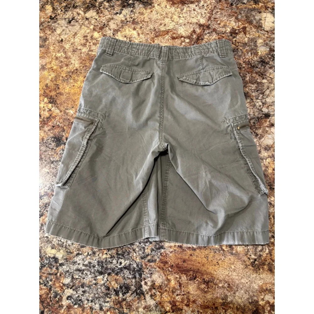 Canyon River Blues Gray Cargo Shorts - Picture 2 of 5